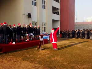 Christmas Day 9